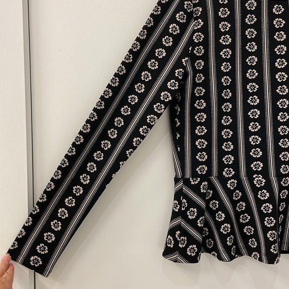 Ann Taylor peplum long sleeve top - Picture 3 of 9